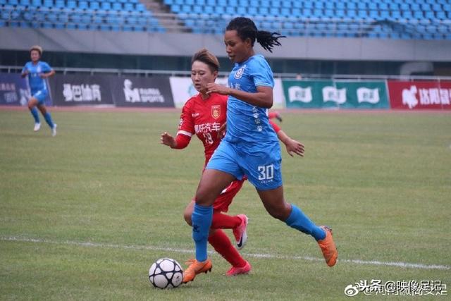 朝鲜女足主帅回应不握手事件：与韩国无特殊关系