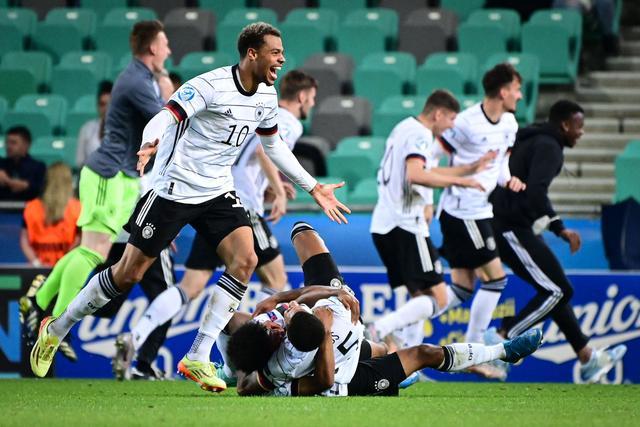 PFA向高等法院起诉EFL，反对英甲工资支出新规